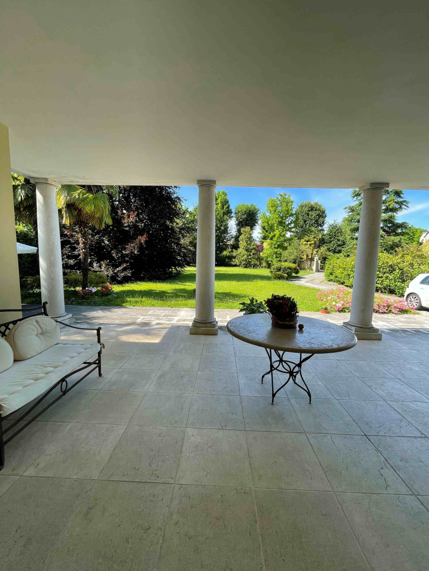 villa con parco via gioberti