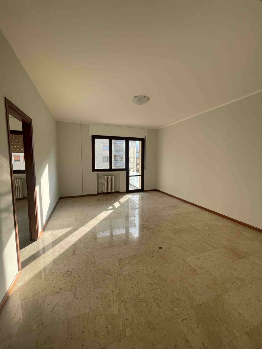 4 camere corso popolo